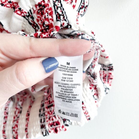 Dynamite // Short sleeve top // Size Medium // NWT - Picture 4 of 8